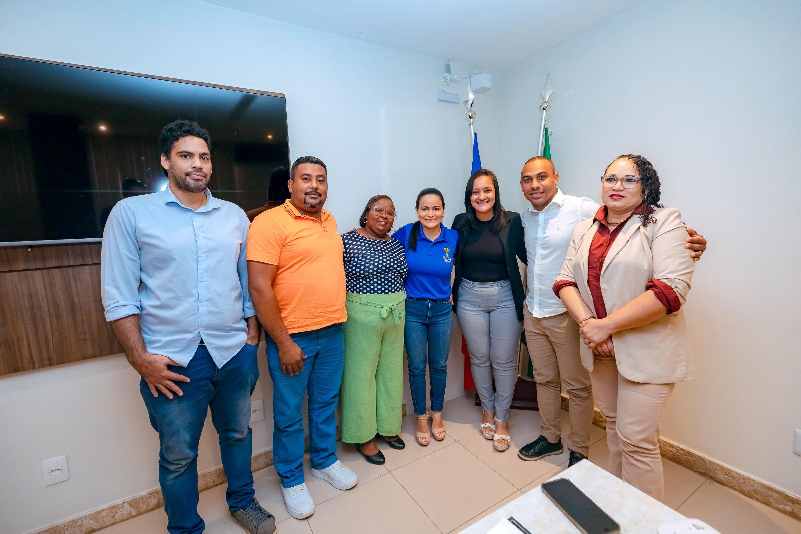 Débora se reúne com Conselho Tutelar de Lauro e ouve as demandas da categoria
