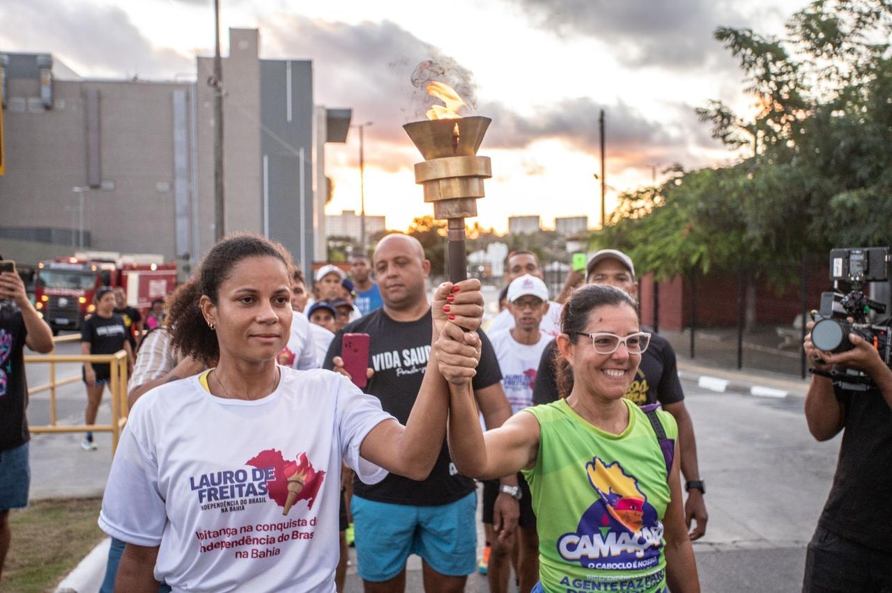 Lauro de Freitas recebe Fogo Simbólico da Independência na segunda