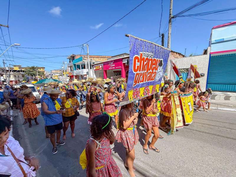 Famílias participam de arrastões juninos no 2º dia do Pedrão de Lauro