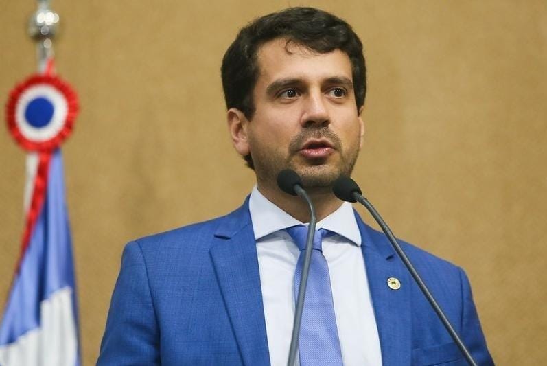 Manuel Rocha propõe indenização para consumidores afetados por queda de energia na Bahia