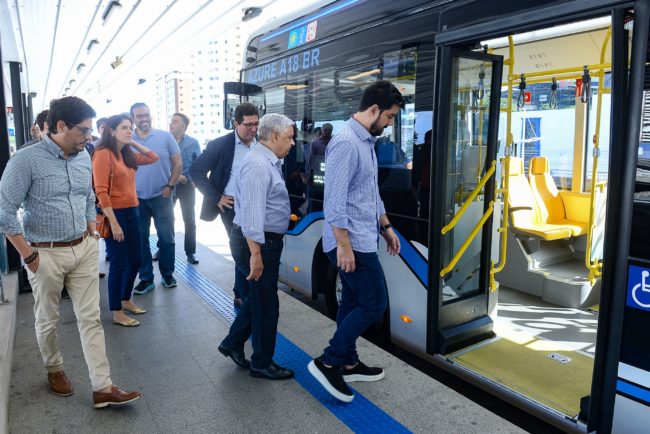 Testes com ônibus elétricos ajudam Salvador a avançar na mobilidade limpa