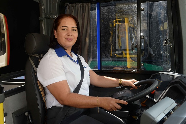 Programa “Mulheres no Volante” contrata novas profissionais para o transporte público de Salvador