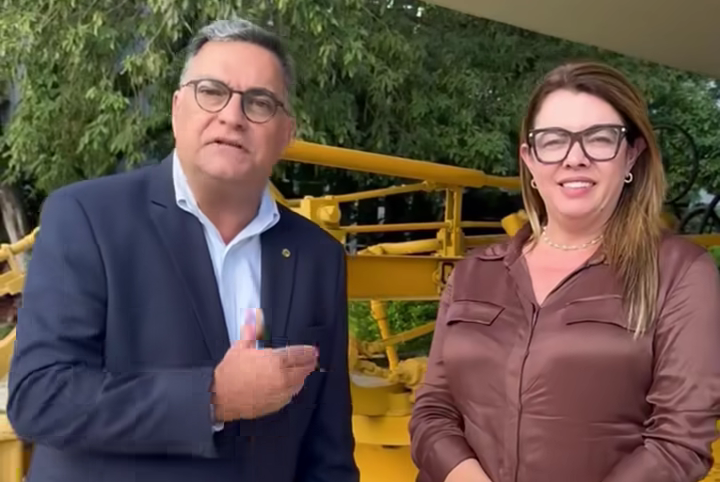Luciano Araujo e Leandra Belitardo cobram na Seinfra instalação de torre de celular em Piritiba