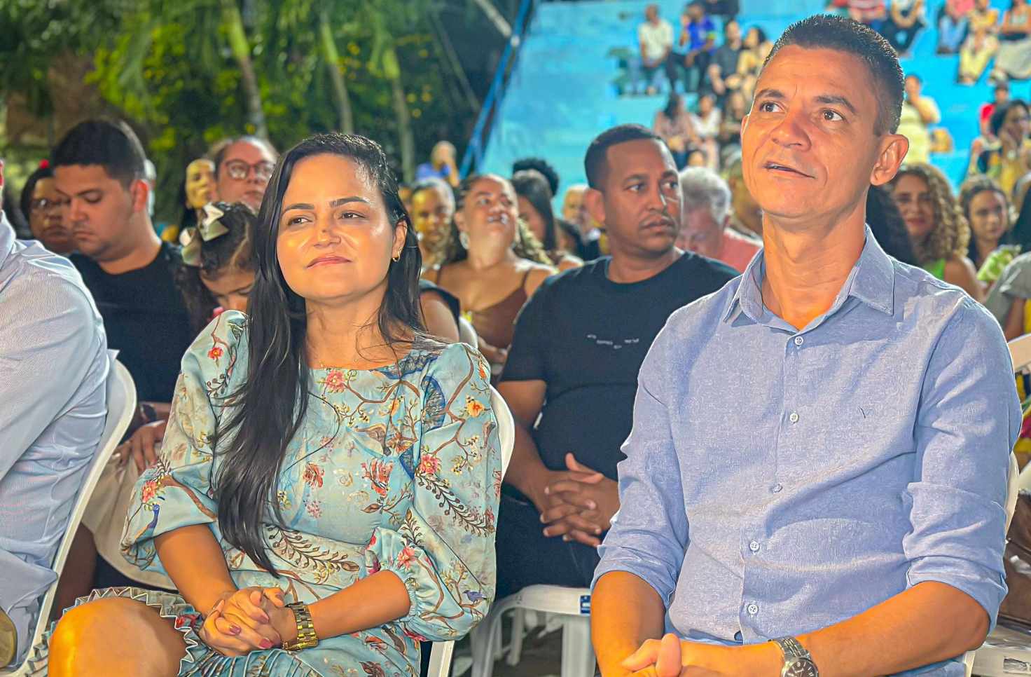 Débora prestigia apresentações culturais em comemoração aos 63 anos de Lauro de Freitas