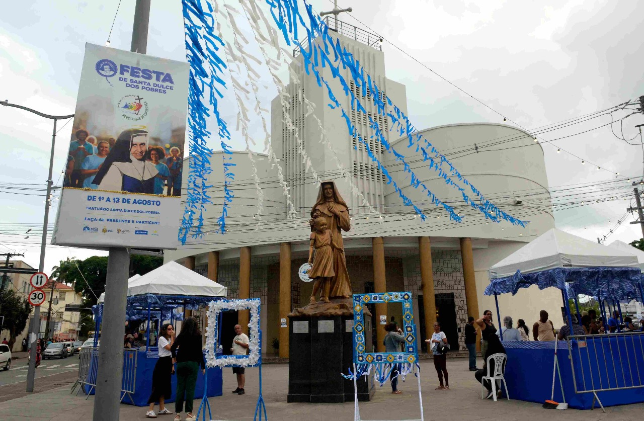 Festa de Santa Dulce dos Pobres terá apresentações de forró, música religiosa e clássica