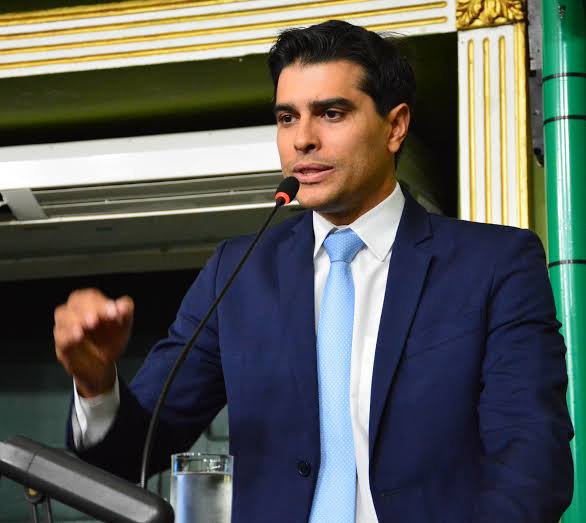 Alexandre Aleluia parabeniza bancada do Partido NOVO por fechar posição contra a PEC da Blindagem