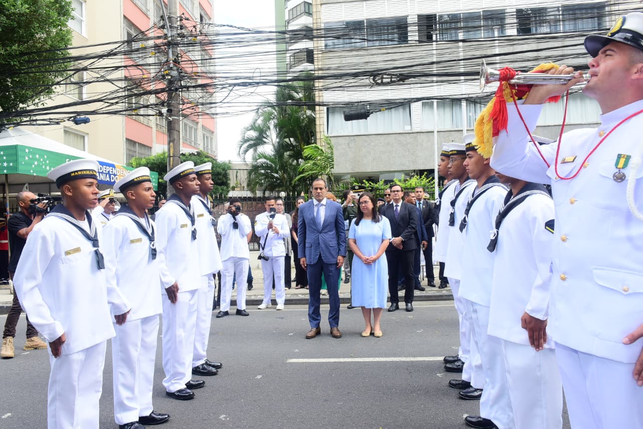 Bruno Reis participa de celebrações da Independência do Brasil em Salvador