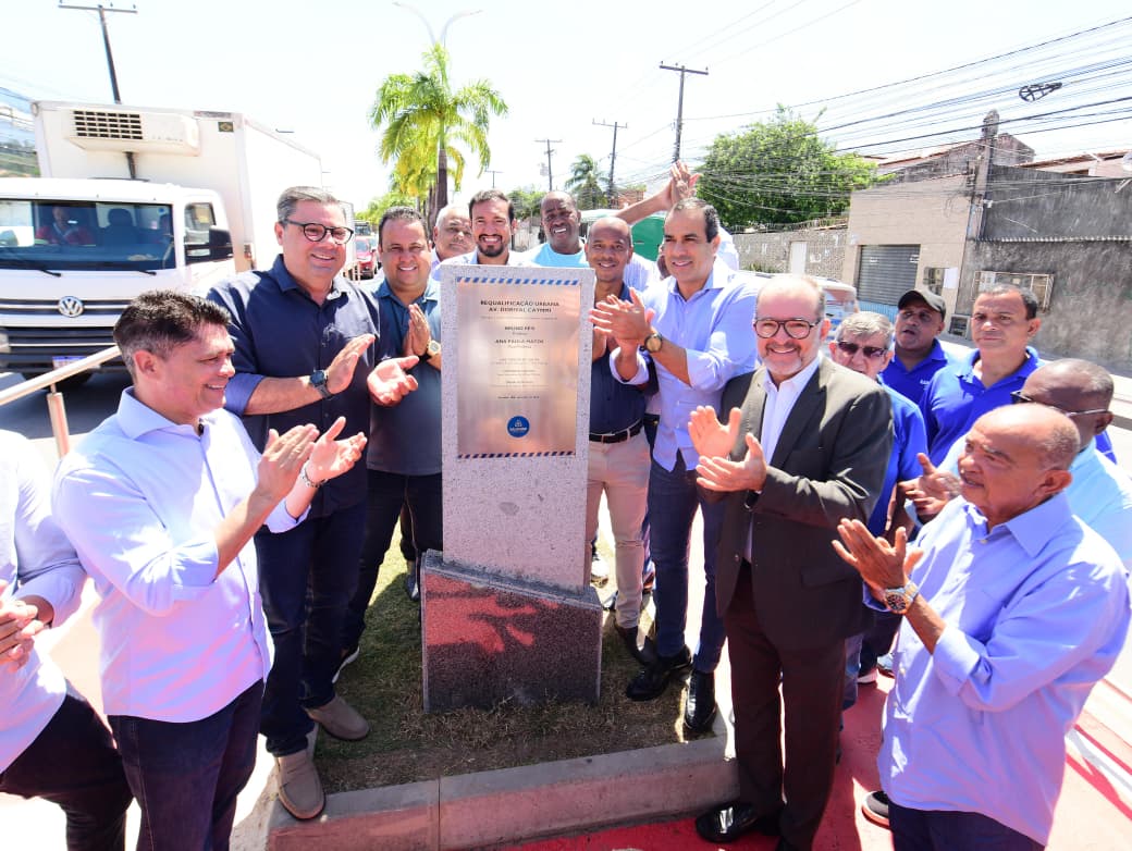 Bruno Reis entrega 1ª etapa da requalificação da Av. Dorival Caymmi