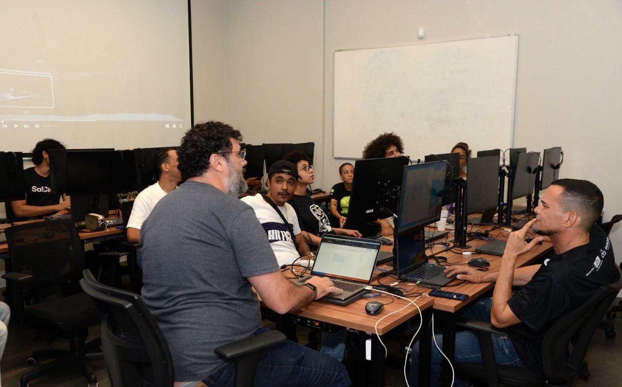 Salcine capacita 80 alunos para o setor audiovisual em Salvador