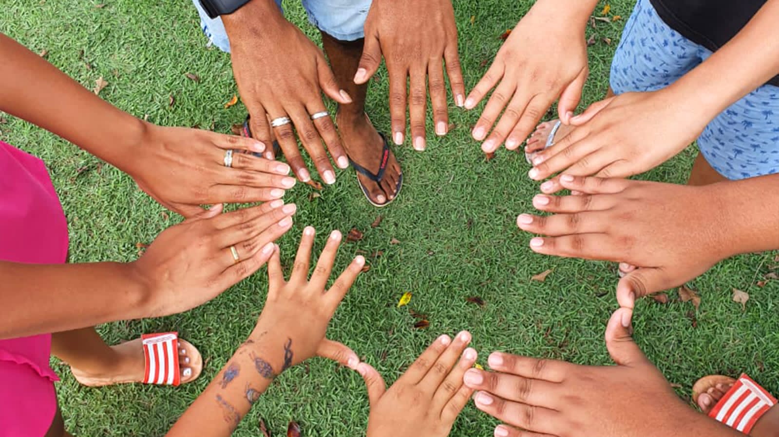 Campanhas apoiam cinco projetos sociais na Bahia com foco em crianças, adolescentes e idosos