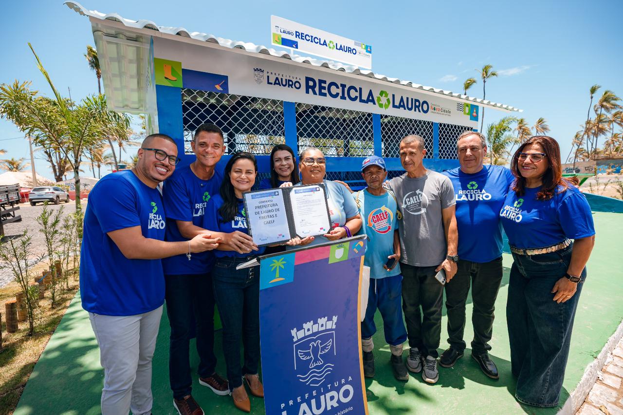 Débora Regis lança Programa Recicla Lauro na Praia de Buraquinho