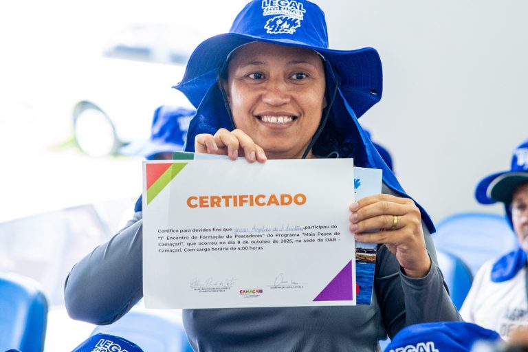 Encontro de Formação de Pescadores capacita beneficiários do Mais Pesca em Camaçari