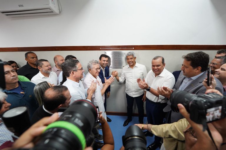 Camaçari: Jerônimo e Caetano inauguram nova unidade do SAC em Abrantes