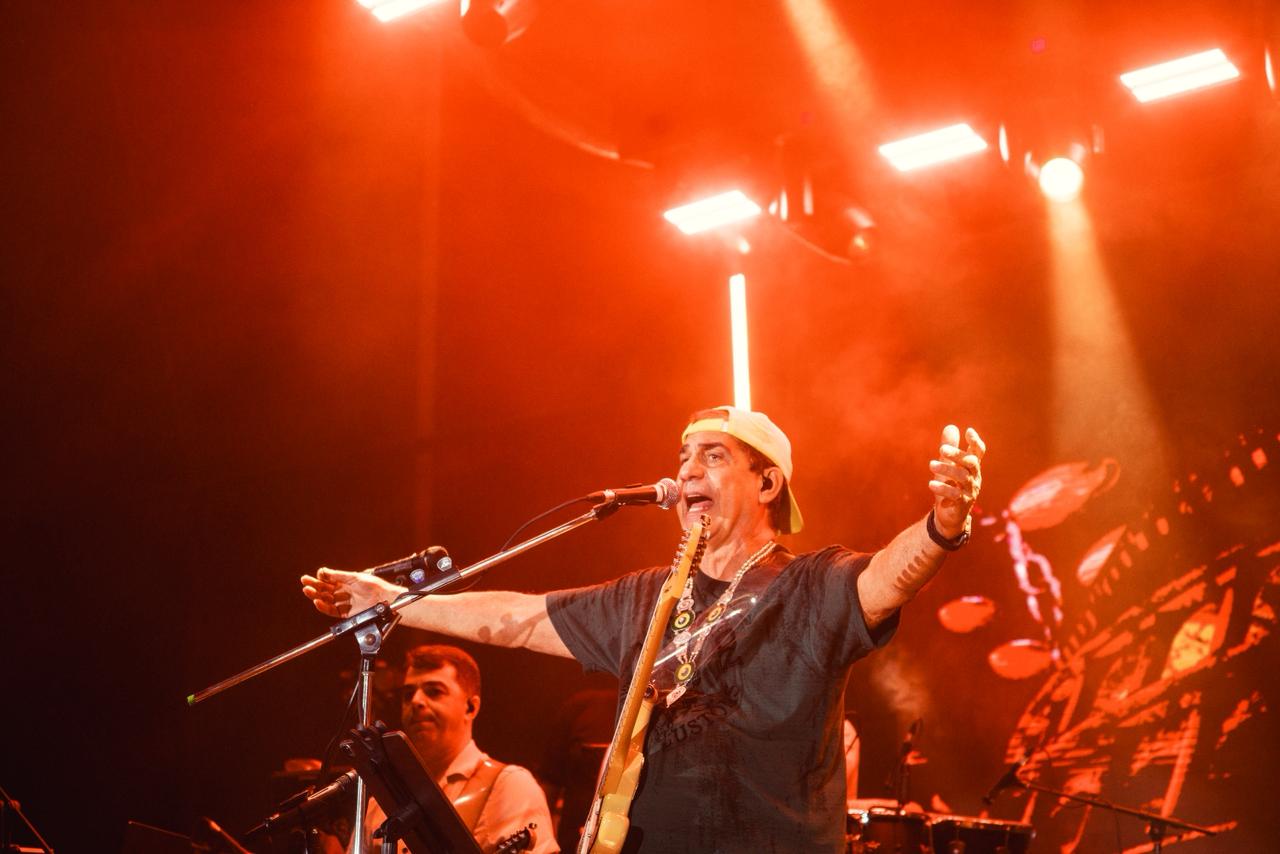Durval Lelys antecipa chegada do verão em Salvador com Sold Out e lançamento de música