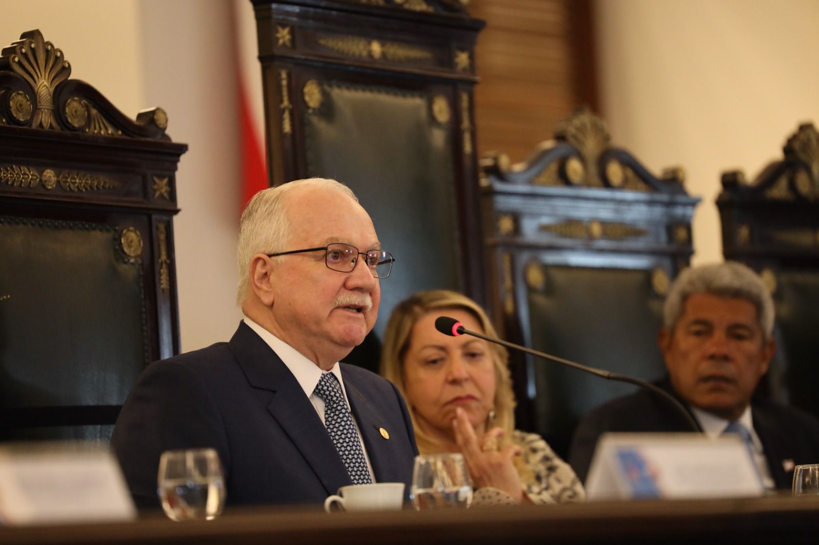Presidente do STF elogia política de segurança da Bahia na abertura do Mês do Júri