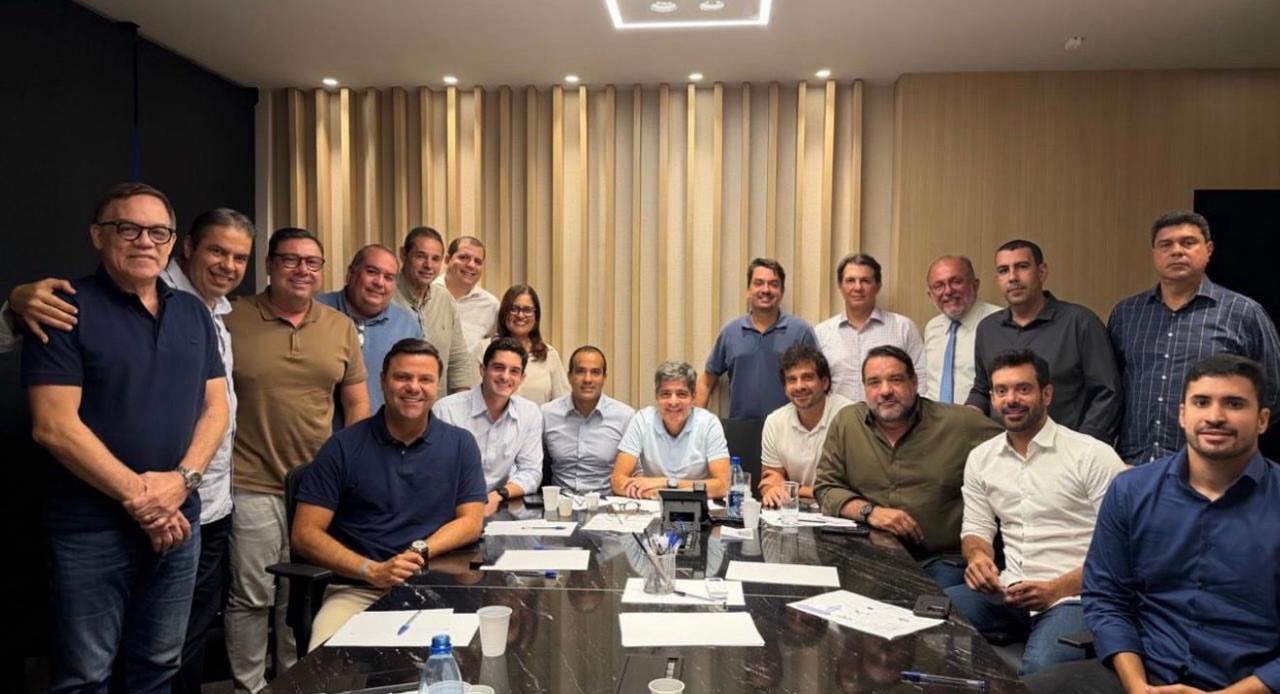 “Foto revela que afro-conveniência de ACM Neto é só na hora do voto”, observa Rosemberg