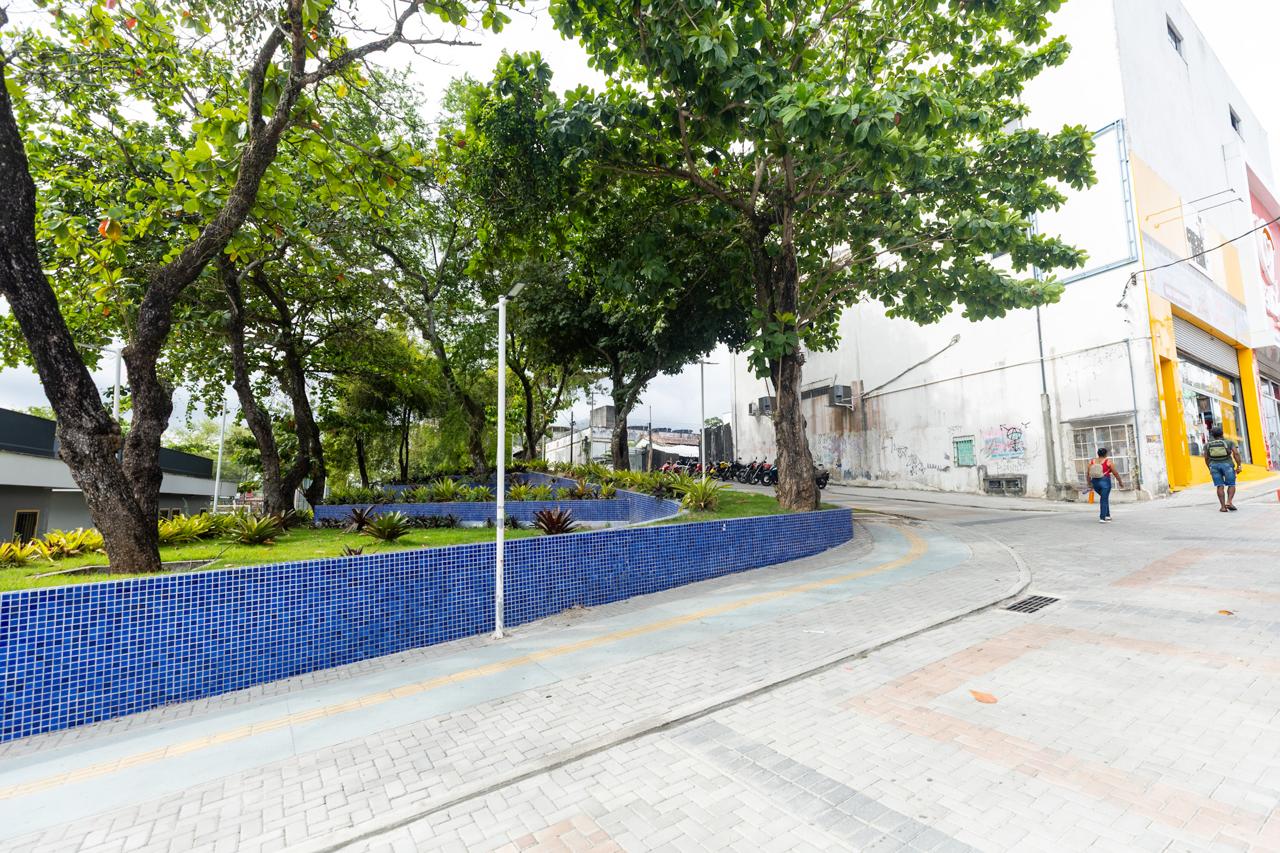 Camaçari conclui mais uma etapa da obra de requalificação do Centro Histórico