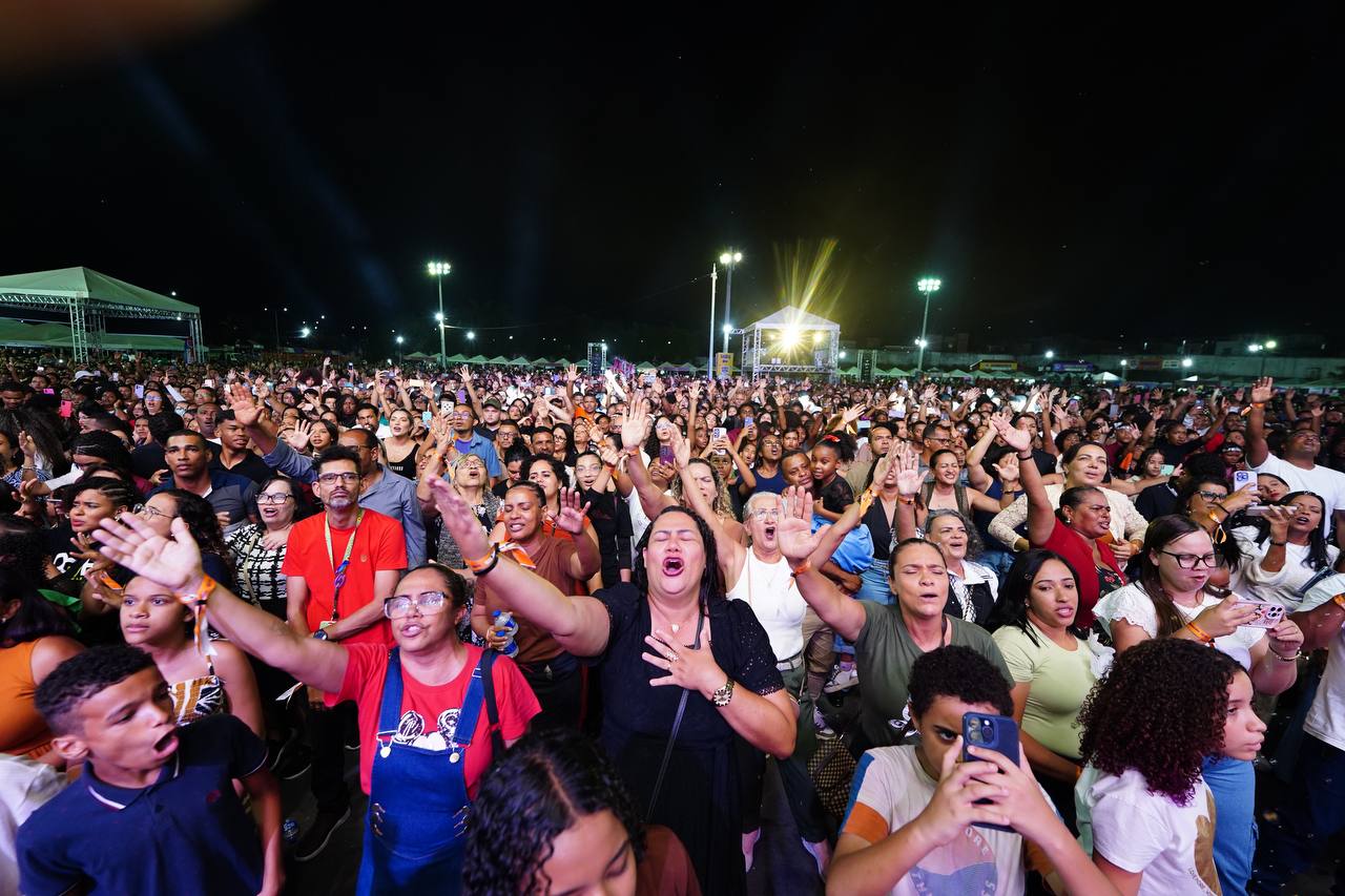Primeiro dia do Bahia Gospel Festival reúne 45 mil pessoas no Espaço Camaçari