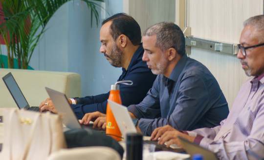 Hub Salvador planeja novos cursos de IA após demanda ultrapassar 300%