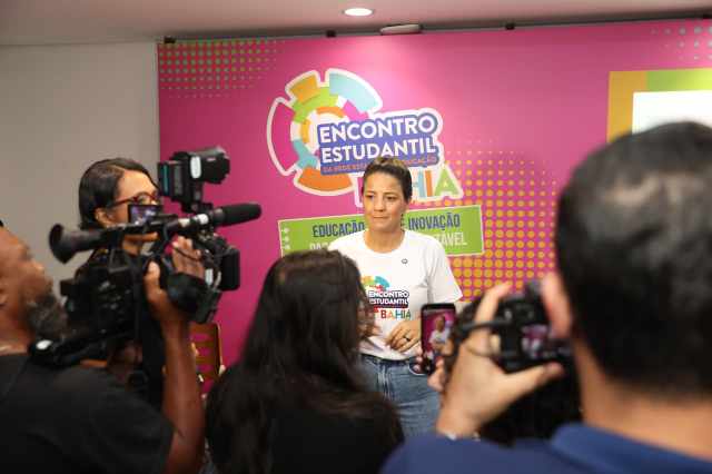 SEC anuncia Projeto Férias na Escola durante Encontro Estudantil 2025