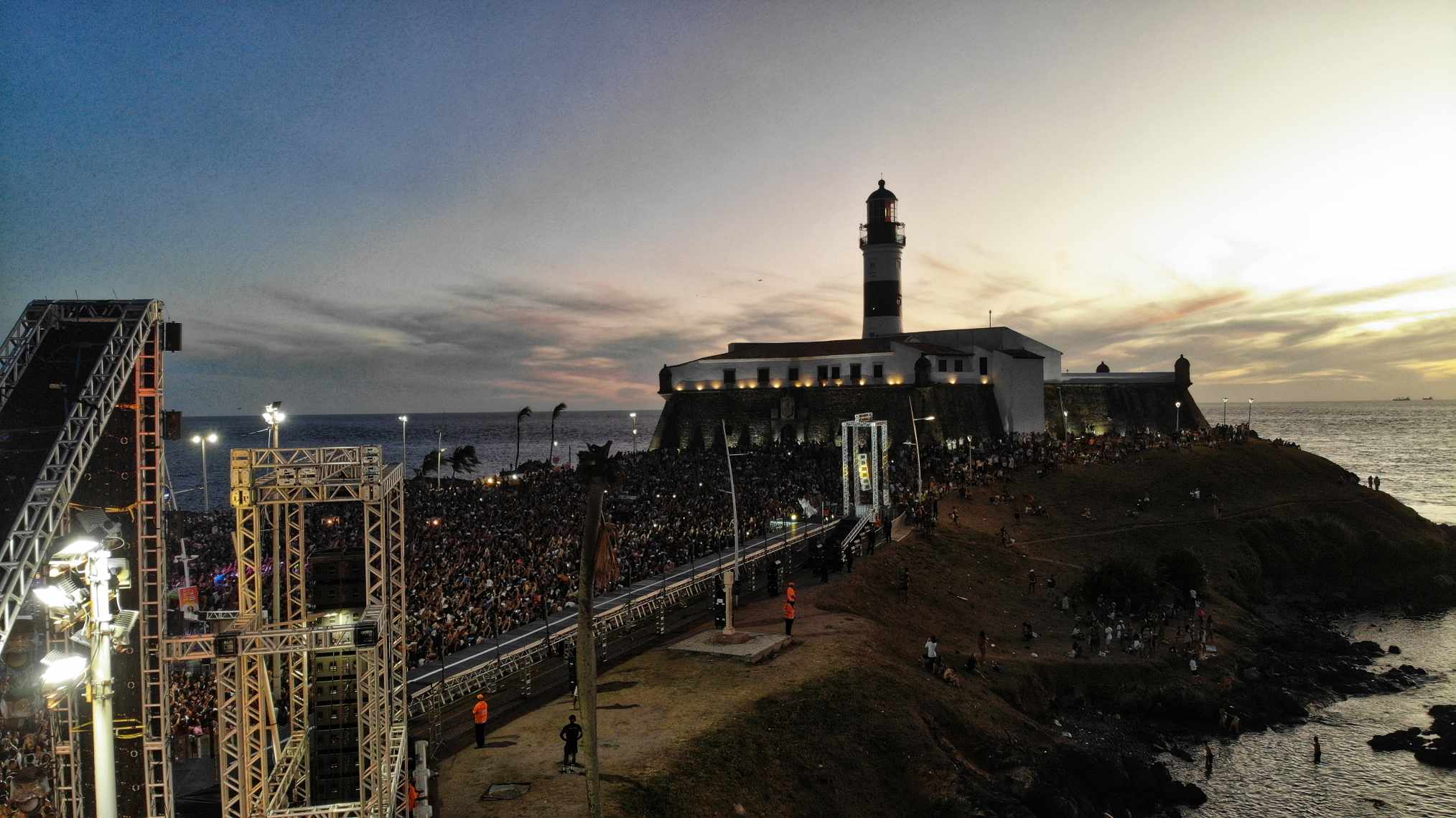 Governo da Bahia confirma apoio ao Pôr do Som com Daniela Mercury pelo segundo ano consecutivo