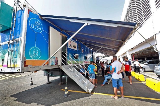 Unidades do SAC Móvel atendem em Salvador neste final de ano