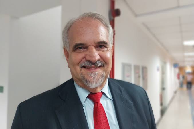 Marcelino Galo ironiza apoio de ACM Neto a filho de Bolsonaro