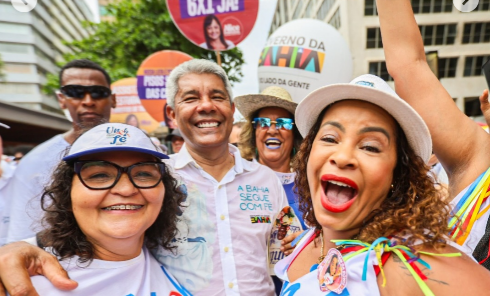 Jerônimo celebra a fé e a tradição baiana na chegada à Basílica do Senhor do Bonfim