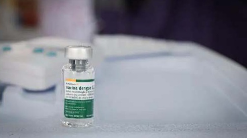 SUS vai vacinar profissionais de saúde contra dengue em fevereiro