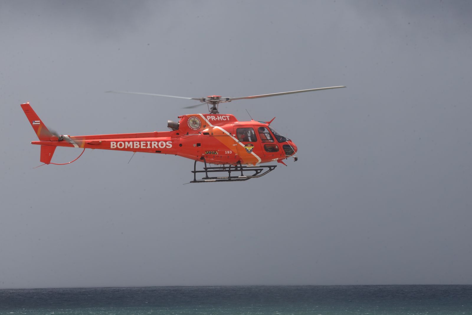 Operação Verão reforça resgates aquáticos com uso de aeronaves
