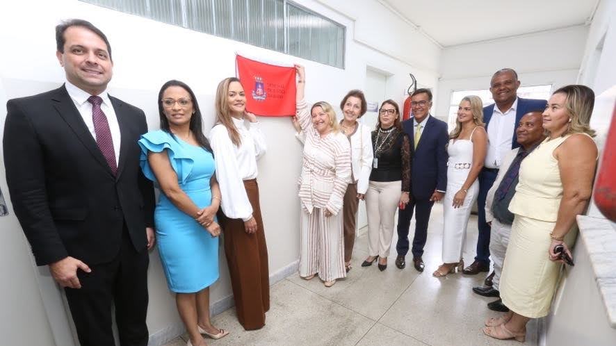 Fórum de Ibirataia é reinaugurado após reforma geral