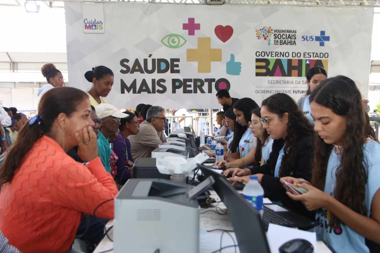 Feira Saúde Mais Perto leva exames, consultas e vacinação a Ilhéus