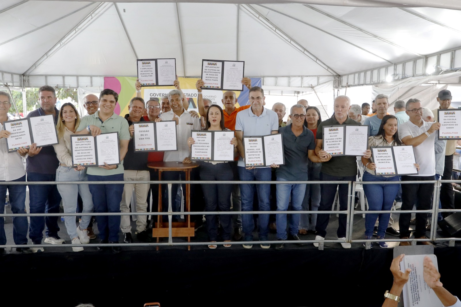 Planaltino é contemplada com ações do Governo do Estado em educação, saúde e infraestrutura