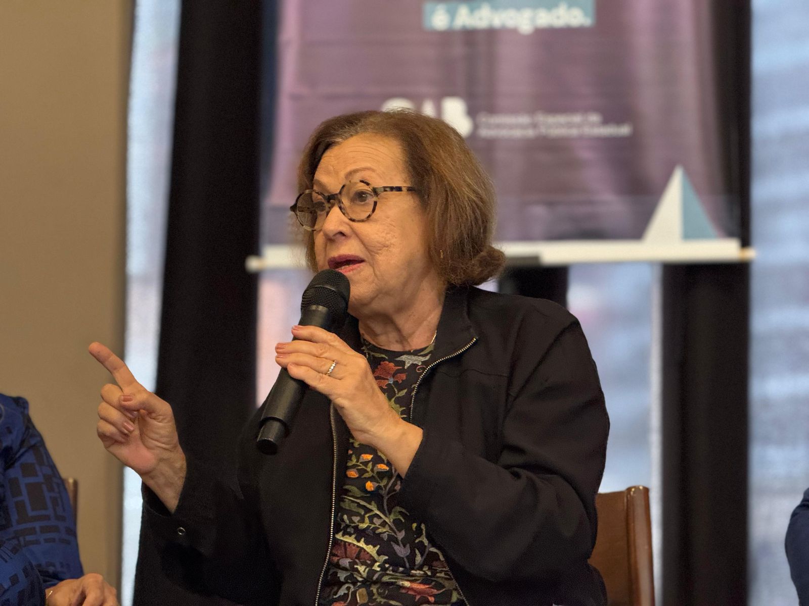 Lídice crítica Prefeitura de Salvador por queda brusca em ranking que mede a qualidade da educação