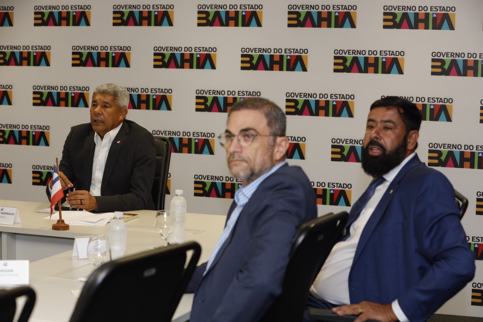 Governador recebe o prefeito de Itiruçu e anuncia novos investimentos para o município