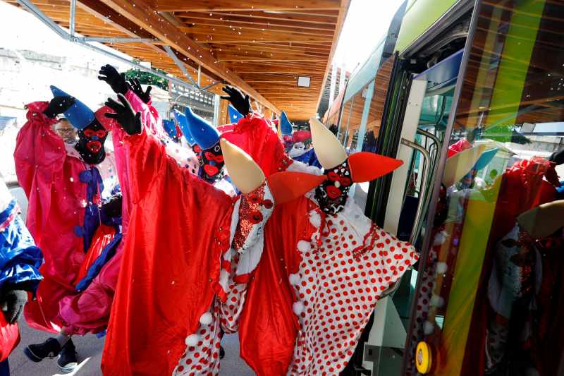 Abre-alas do VLT marca nova fase de testes do modal no Subúrbio Ferroviário