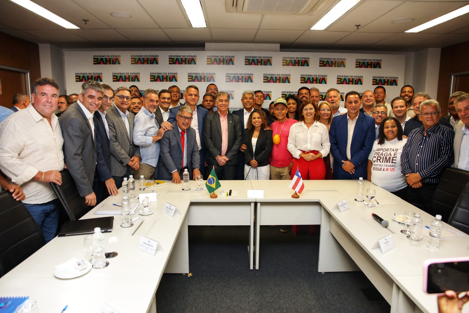 Governador recebe produtores de cacau e reafirma compromisso para o fortalecimento da cadeia produtiva