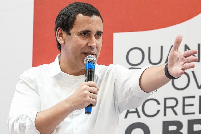 ”Se ACM Neto for para a eleição de novo dizendo que a Bahia só tem coisa errada, ele vai perder de novo”, afirma Éden