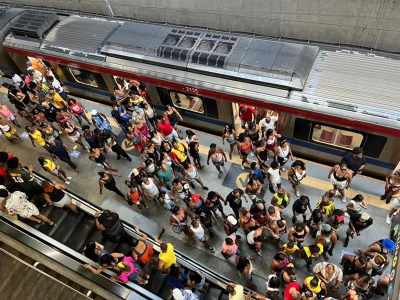 Metrô Bahia bate recorde e transporta 1,9 milhão de passageiros no Carnaval 2026