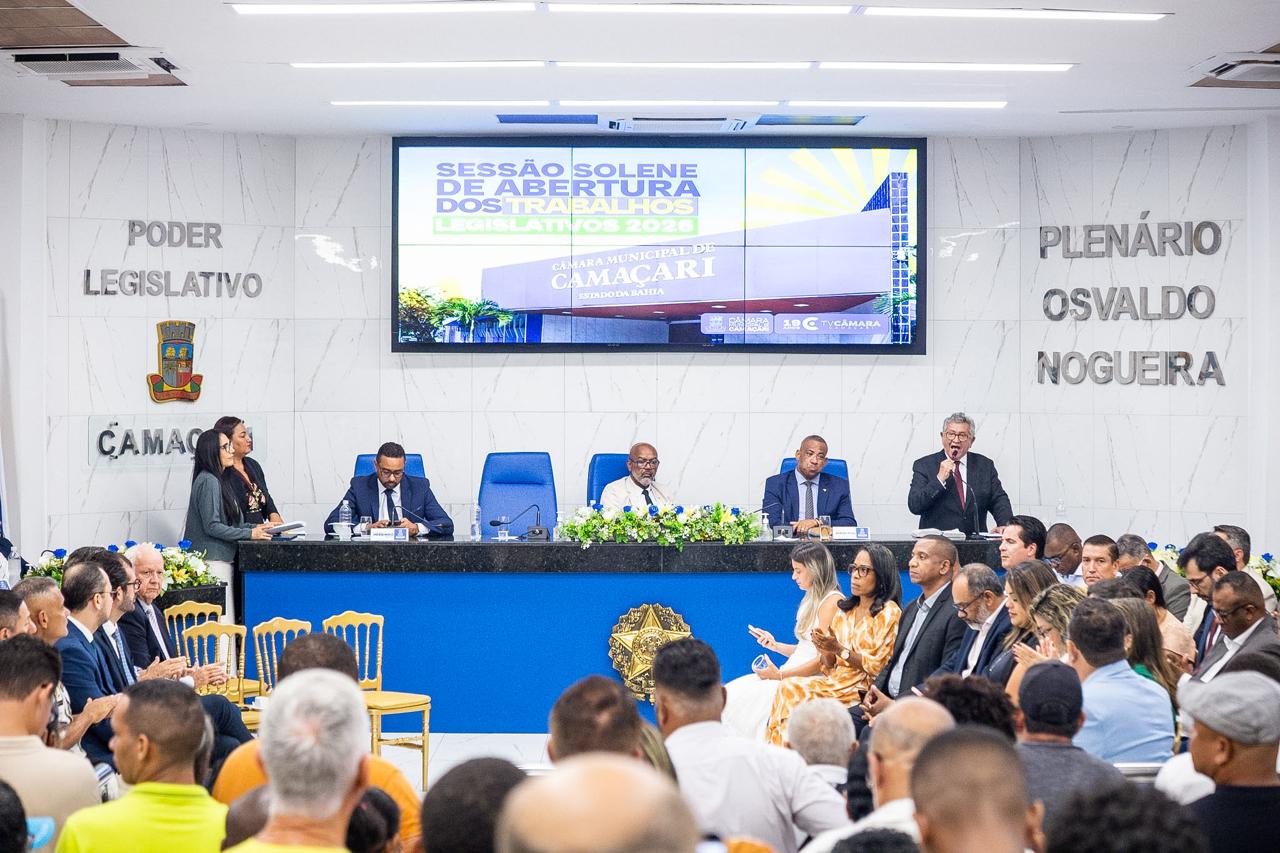 Caetano apresenta balanço da gestão e anuncia ações para 2026 na abertura dos trabalhos da Câmara de Camaçari