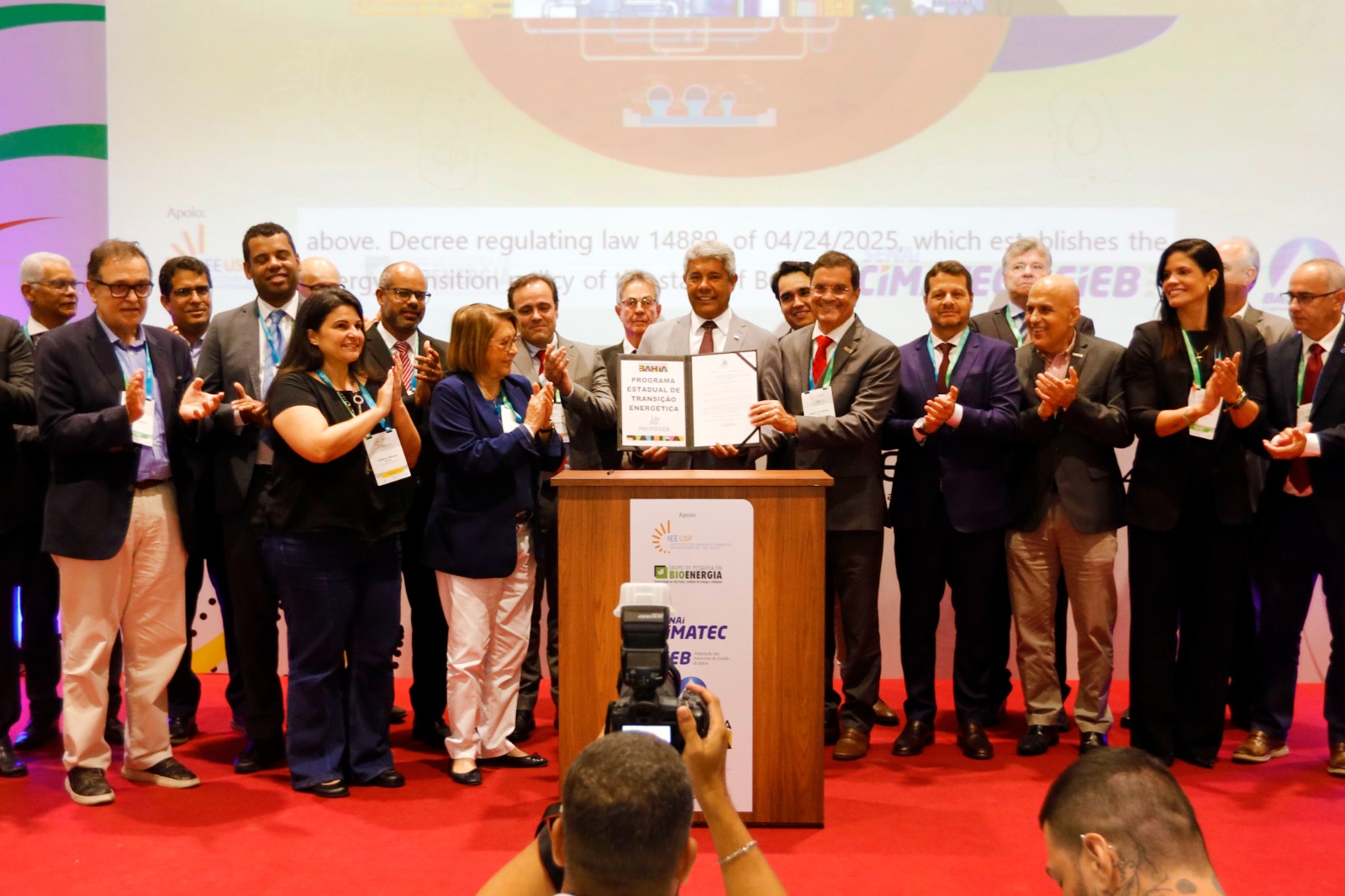 Bahia apresenta potencial da bioenergia durante evento internacional