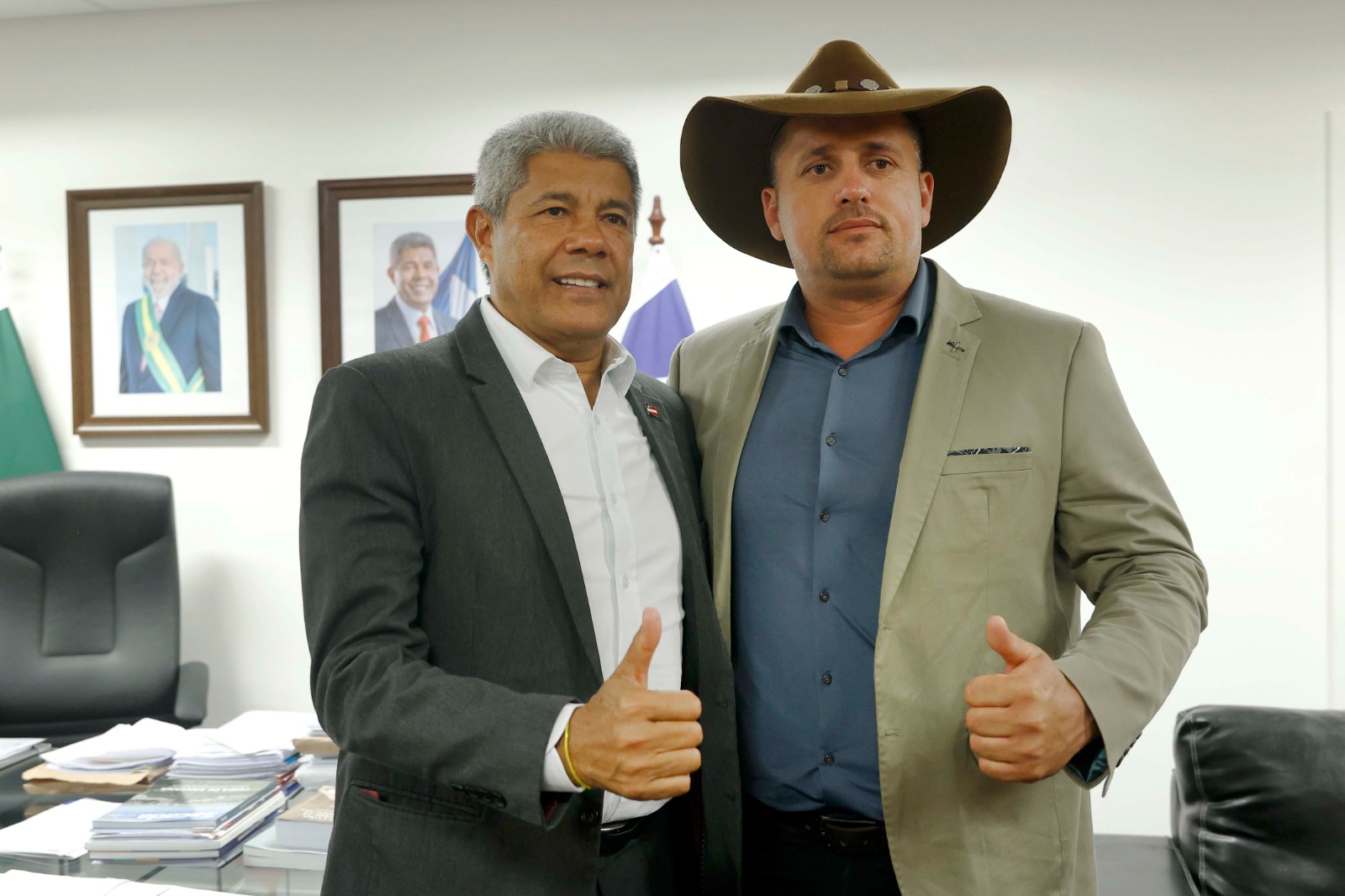 Jerônimo entrega novos equipamentos e debate novos investimentos para Cordeiros