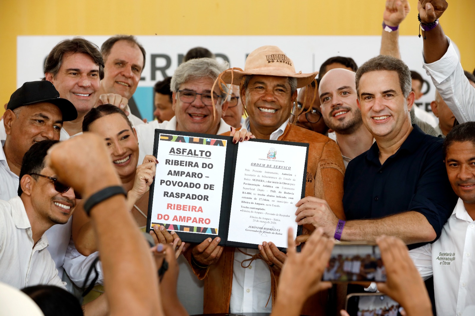 Ribeira do Amparo avança com novos investimentos do Governo do Estado em infraestrutura e saúde