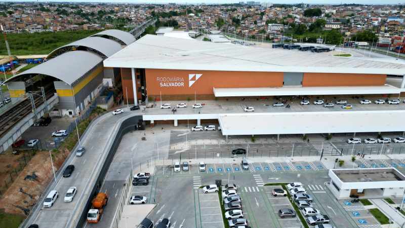 Bahia já investiu R$ 24,04 bilhões na atual gestão; média anual é a maior em décadas