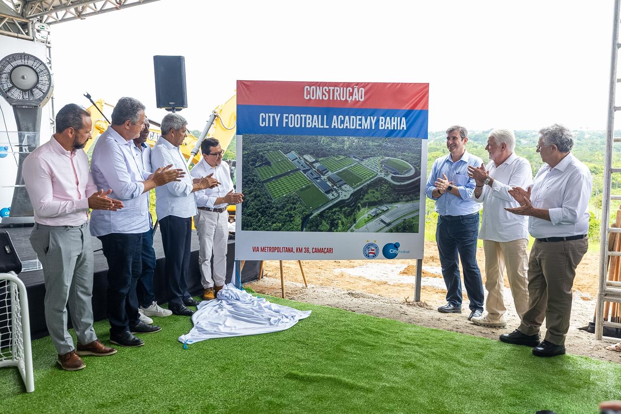 Camaçari: Grupo City lança pedra fundamental do novo CT do Bahia em Abrantes