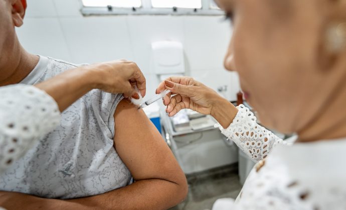 Camaçari terá Dia D da vacinação contra a gripe neste sábado