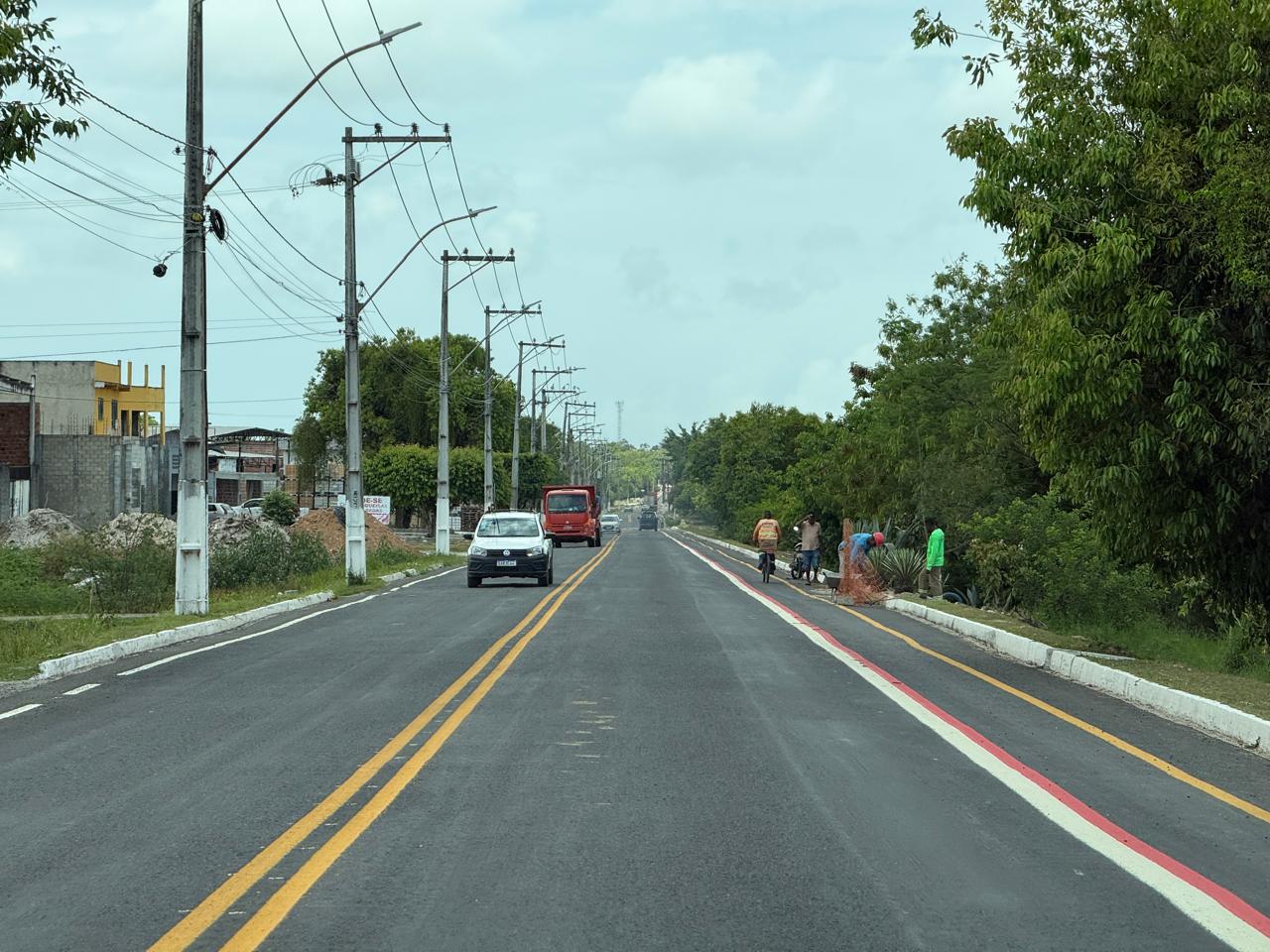 Cidade Santa, em Dias D’Ávila, recebe nova pavimentação