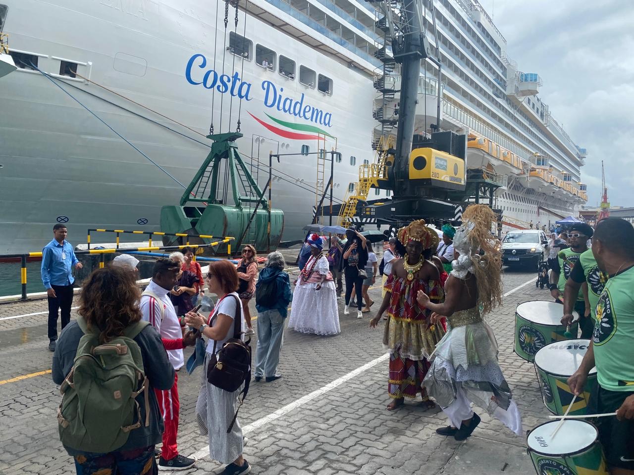 Temporada de cruzeiros 2025/2026 injeta R$ 115 milhões na economia baiana