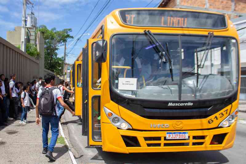 Transporte escolar é mantido sem prejuízos após substituição imediata de ônibus em Lauro