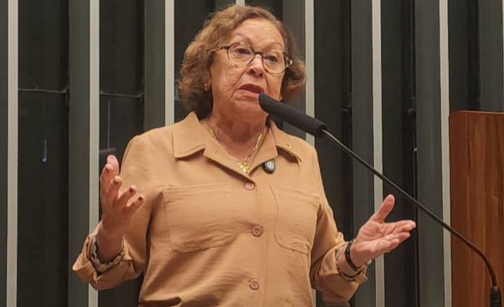 “Desespero da oposição é ver a Bahia avançar”, dispara Lídice